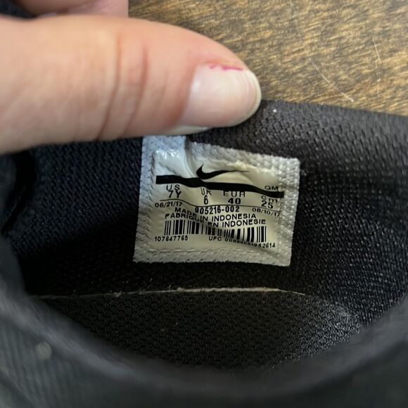 🌟Host Pick 🌟 Nike Black Canvas Skate Shoes Sz-7Y - Picture 7 of 10